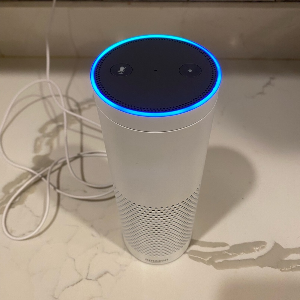 Amazon Echo Alexa Smart Speaker in White